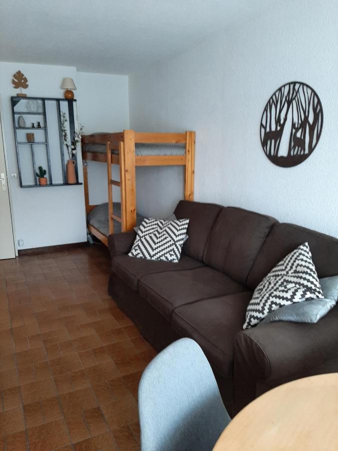 Appartement Avec Terrasse Centre Samoens Exterior photo